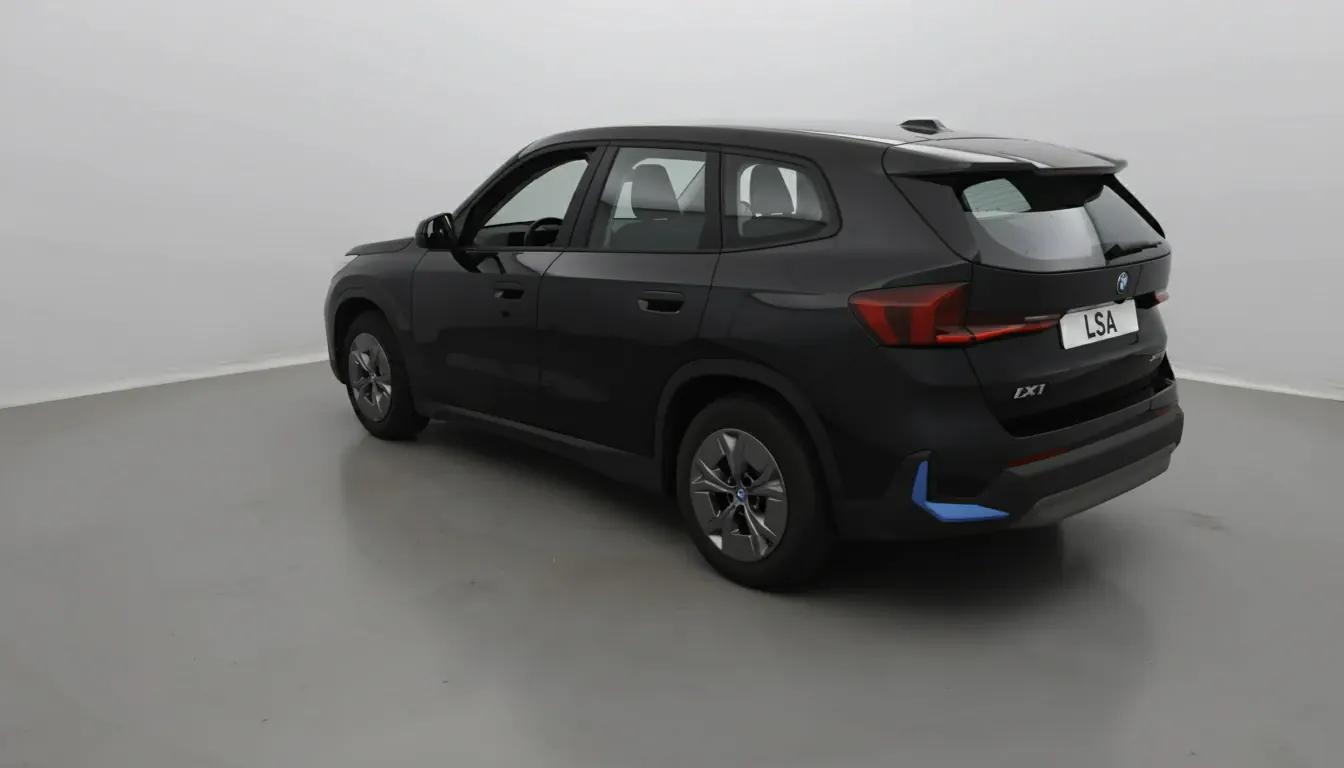 BMW iX1 en leasing sans apport à Paris — vue 2