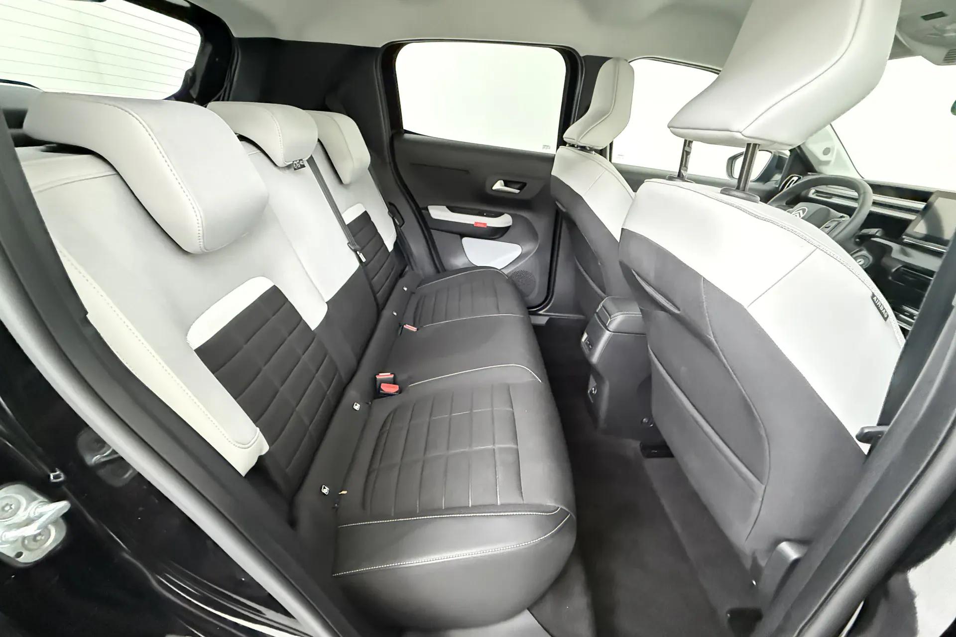 Citroën C3 Paris vue 5 Citroën C3 en leasing sans apport à Paris — vue 5