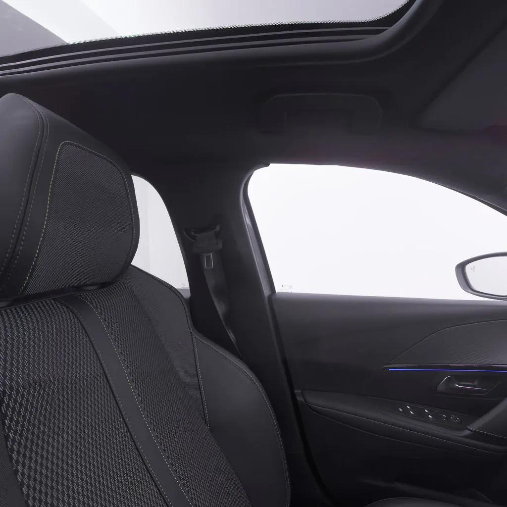 Peugeot 208 Paris vue 4 Peugeot 208 en leasing sans apport à Paris — vue 4